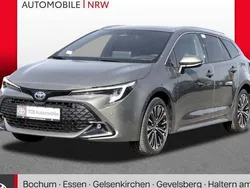 Blau Neu 2025 Toyota Corolla Comfort Limousine | 37.889 €