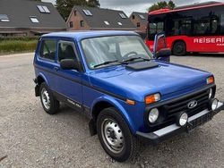 Blau Gebraucht 2019 Lada Taiga SUV | 8.999 € (Superpreis)