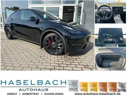 Solid black Gebraucht 2022 Tesla Model Y Performance SUV | 39.230 € (Fairer Preis)