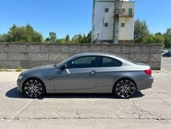 Grau Gebraucht 2007 BMW 320 Sport Line Coupé | 5.990 € (Guter Preis)