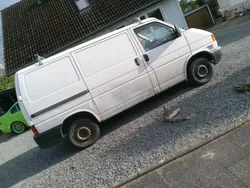 Weiß Gebraucht 2002 VW T4 Van | 2.500 €