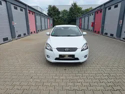 Weiß Gebraucht 2009 Kia ProCeed Spirit Kleinwagen | 5.999 € (Teuer)