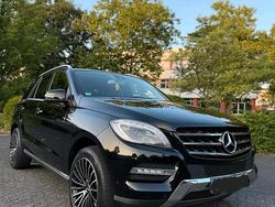 Schwarz Gebraucht 2012 Mercedes ML350 SUV | 17.400 € (Fairer Preis)