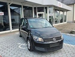 Schwarz Gebraucht 2010 VW Touran Van / Kleinbus | 4.999 € (Fairer Preis)