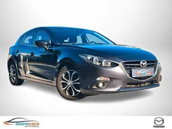 Grau Gebraucht 2015 Mazda 3 Center-Line Limousine | 5.250 € (Superpreis)