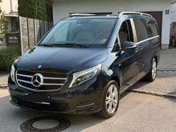 Blau Gebraucht 2015 Mercedes V250 Van / Kleinbus | 28.400 € (Fairer Preis)