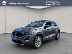 Grau Gebraucht 2020 VW T-Roc Style SUV | 22.930 € (Fairer Preis)