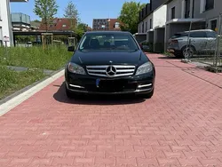 Schwarz Gebraucht 2011 Mercedes C250 Limousine | 7.999 € (Fairer Preis)