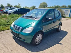 Grün Gebraucht 1998 Mercedes A140 Classic Van / Kleinbus | 999 € (Guter Preis)
