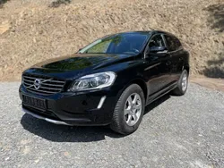 Schwarz Gebraucht 2015 Volvo XC60 Momentum SUV | 16.799 € (Fairer Preis)