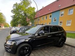 Schwarz Gebraucht 2015 Audi Q5 Sport SUV | 17.400 € (Fairer Preis)