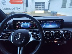 Schwarz Gebraucht 2023 Mercedes A180 Limousine | 24.700 €