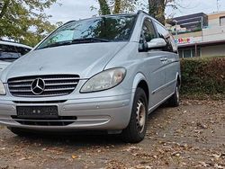 Silber Gebraucht 2006 Mercedes Viano Van / Kleinbus | 7.200 € (Guter Preis)