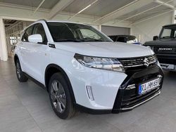 Weiß Gebraucht 2024 Suzuki Vitara Comfort SUV | 23.400 € (Guter Preis)