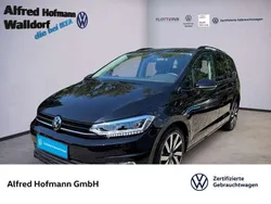 Schwarz Gebraucht 2024 VW Touran Highline Van / Kleinbus | 46.806 €
