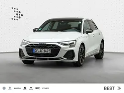 Gletscherweiß metallic Gebraucht 2025 Audi A3 Sportback e-tron S-Line Limousine | 53.985 € (Guter Preis)