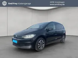 Blau (caribbean blue metallic) Gebraucht 2021 VW Touran Highline Van / Kleinbus | 33.950 € (Etwas zu teuer)