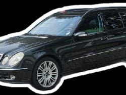 Schwarz Gebraucht 2004 Mercedes E500 Kombi | 5.499 €