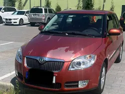 Orange Gebraucht 2009 Skoda Fabia Style Kleinwagen | 2.300 € (Superpreis)