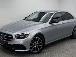 Hightechsilber Gebraucht 2022 Mercedes E220 Avantgarde Limousine | 36.800 € (Guter Preis)