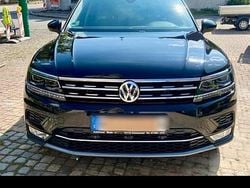 Schwarz Gebraucht 2016 VW Tiguan Highline SUV | 22.500 € (Etwas zu teuer)