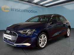 Blau Gebraucht 2024 Audi A3 Kleinwagen | 30.749 €