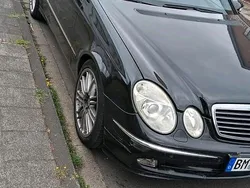 Schwarz Gebraucht 2006 Mercedes E220 Kombi | 3.333 € (Fairer Preis)