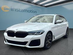 Weiß Gebraucht 2022 BMW 530 Kombi | 42.899 € (Teuer)
