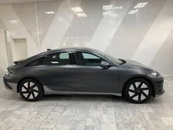Grau Neu 2024 Hyundai Ioniq 6 Dynamiq Limousine | 38.950 € (Guter Preis)