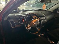 Rot Gebraucht 2007 Mitsubishi Outlander SUV | 4.500 €