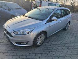 Silber Gebraucht 2015 Ford Focus Business Edition Kombi | 4.500 € (Guter Preis)