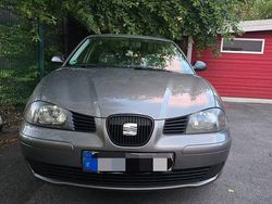 Grau Gebraucht 2003 Seat Ibiza | 1.999 €