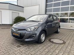 Grau Gebraucht 2014 Hyundai i20 Classic Limousine | 5.390 € (Fairer Preis)