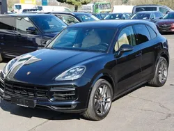 Schwarz Gebraucht 2020 Porsche Cayenne Turbo SUV | 77.888 € (Guter Preis)