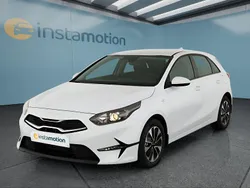 Weiß Neu 2025 Kia Ceed Kleinwagen | 21.499 € (Superpreis)