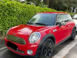 Rot Gebraucht 2009 Mini ONE Chili Kleinwagen | 3.500 € (Fairer Preis)