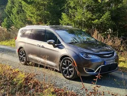 Chrysler Pacifica