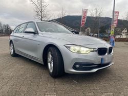 Grau Gebraucht 2015 BMW 318 Sport Line Kombi | 9.500 € (Fairer Preis)