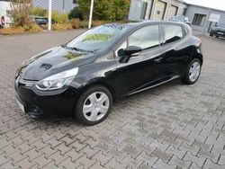 Schwarz Gebraucht 2016 Renault Clio IV LIMITED Limousine | 5.890 € (Guter Preis)