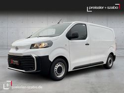 Weiß Gebraucht 2024 Toyota Proace Van / Kleinbus | 29.635 € (Fairer Preis)