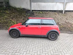 Rot Gebraucht 2003 Mini Cooper Kleinwagen | 1.197 € (Guter Preis)