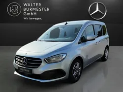 Silber Gebraucht 2024 Mercedes T180 Style Van / Kleinbus | 29.650 € (Fairer Preis)