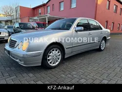 Silber Gebraucht 1999 Mercedes E240 Elegance Limousine | 2.980 € (Fairer Preis)