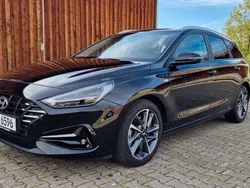 Schwarz Gebraucht 2021 Hyundai i30 Edition 30+ Kombi | 20.580 € (Guter Preis)