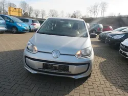 Silber Gebraucht 2014 VW up! Cup Kleinwagen | 4.499 € (Fairer Preis)