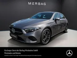 Mountain grau Gebraucht 2024 Mercedes A200 Advanced Limousine | 31.680 € (Fairer Preis)