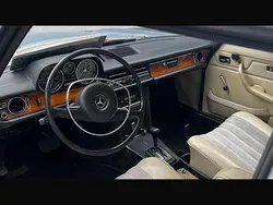 Blau Gebraucht 1970 Mercedes 280 Coupé | 21.900 €