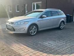 Silber Gebraucht 2011 Ford Mondeo Kombi | 5.299 € (Fairer Preis)