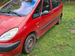 Grau Gebraucht 2003 Citroën C4 Picasso Van / Kleinbus | 2.850 €