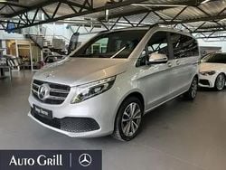 Brillantsilber metallic Gebraucht 2022 Mercedes V300 Van / Kleinbus | 55.920 € (Superpreis)